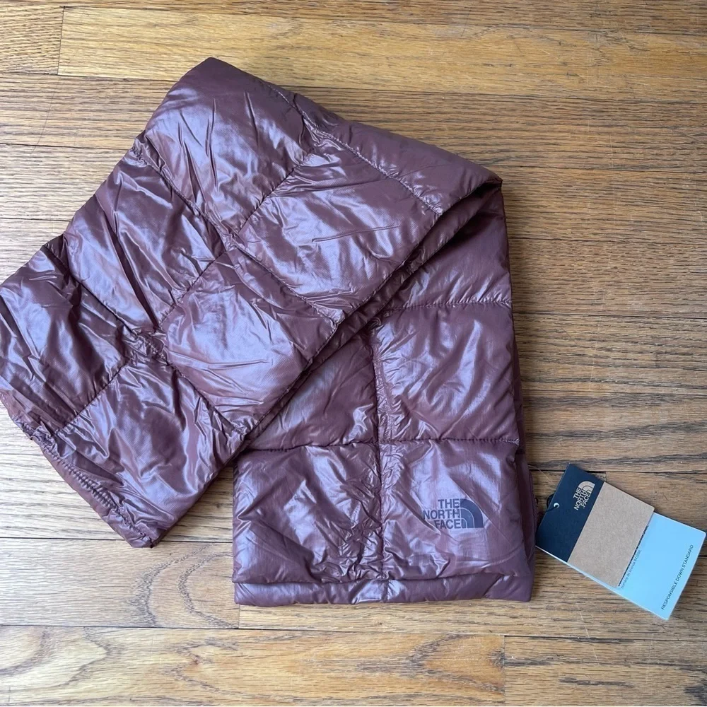 NEW The North Face City Voyager Scarf Marron Purple Down Fill One Size NWT
